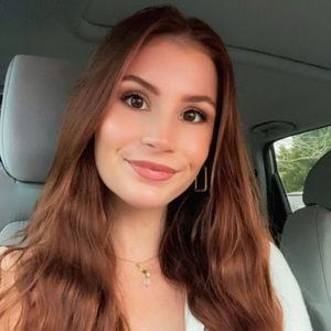 Meet your Posher, Julie